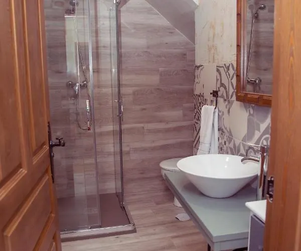 Casa Cuatro Esquinas